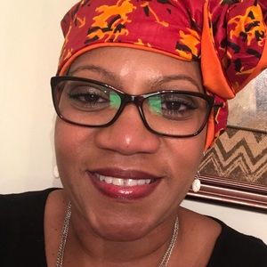 Meet your Posher, Theresa